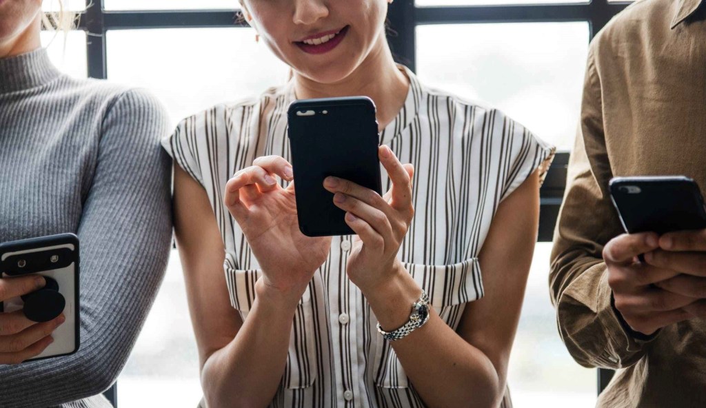 young people, social media, online searches